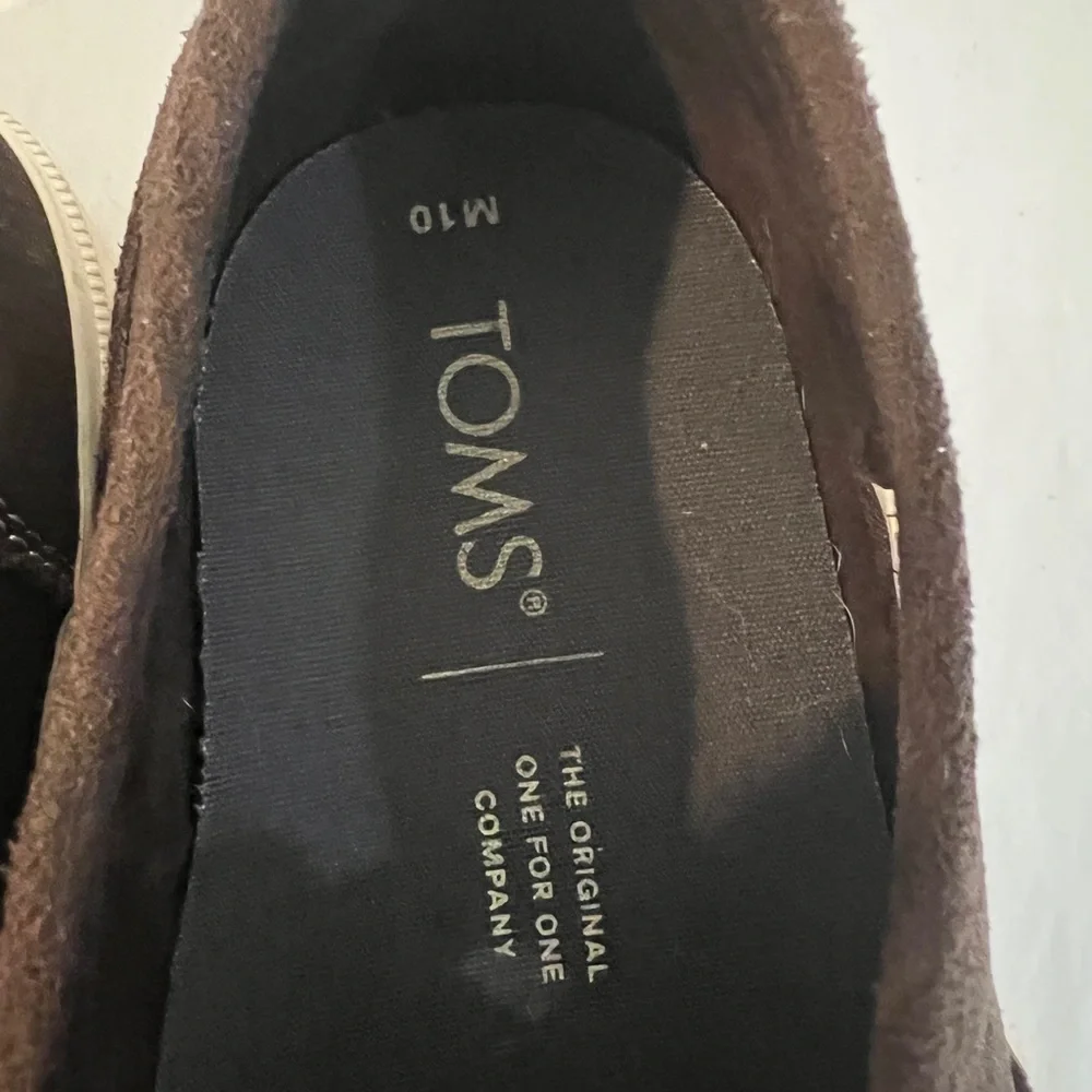 TOMS Men's Size 10 Nubuck Baja Slip On In Chocolate‎ Brown